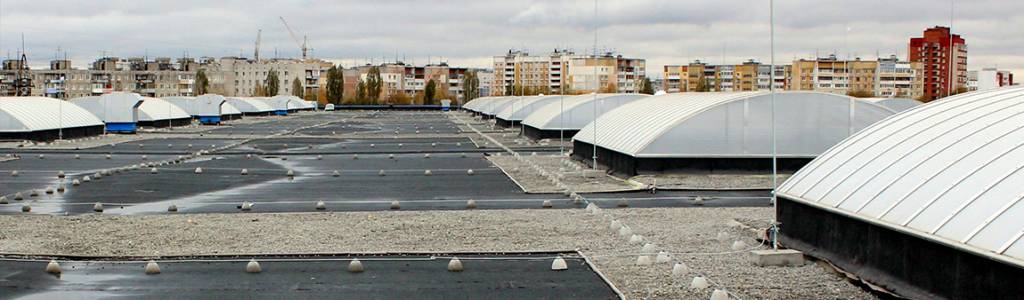 Молниеприемная сетка на плоской кровле зданий цена в Казани. Поставка комплектующих молниезащиты по оптовым ценам. Молниеприемная сетка на плоской кровле зданий цена в Казани. Поставка комплектующих молниезащиты по оптовым ценам.